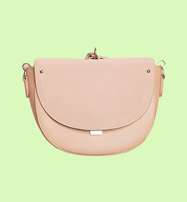 Why Texture Matters More Than Color in Today’s Handbag Trends